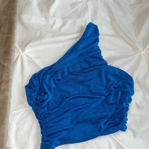 One Shoulder Crop Top